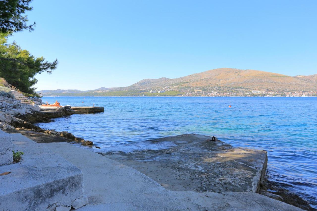 אוקרוג גורניי Apartments By The Sea Okrug Donji, Ciovo - 12502 מראה חיצוני תמונה