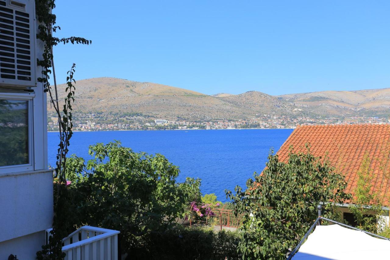 אוקרוג גורניי Apartments By The Sea Okrug Donji, Ciovo - 12502 מראה חיצוני תמונה