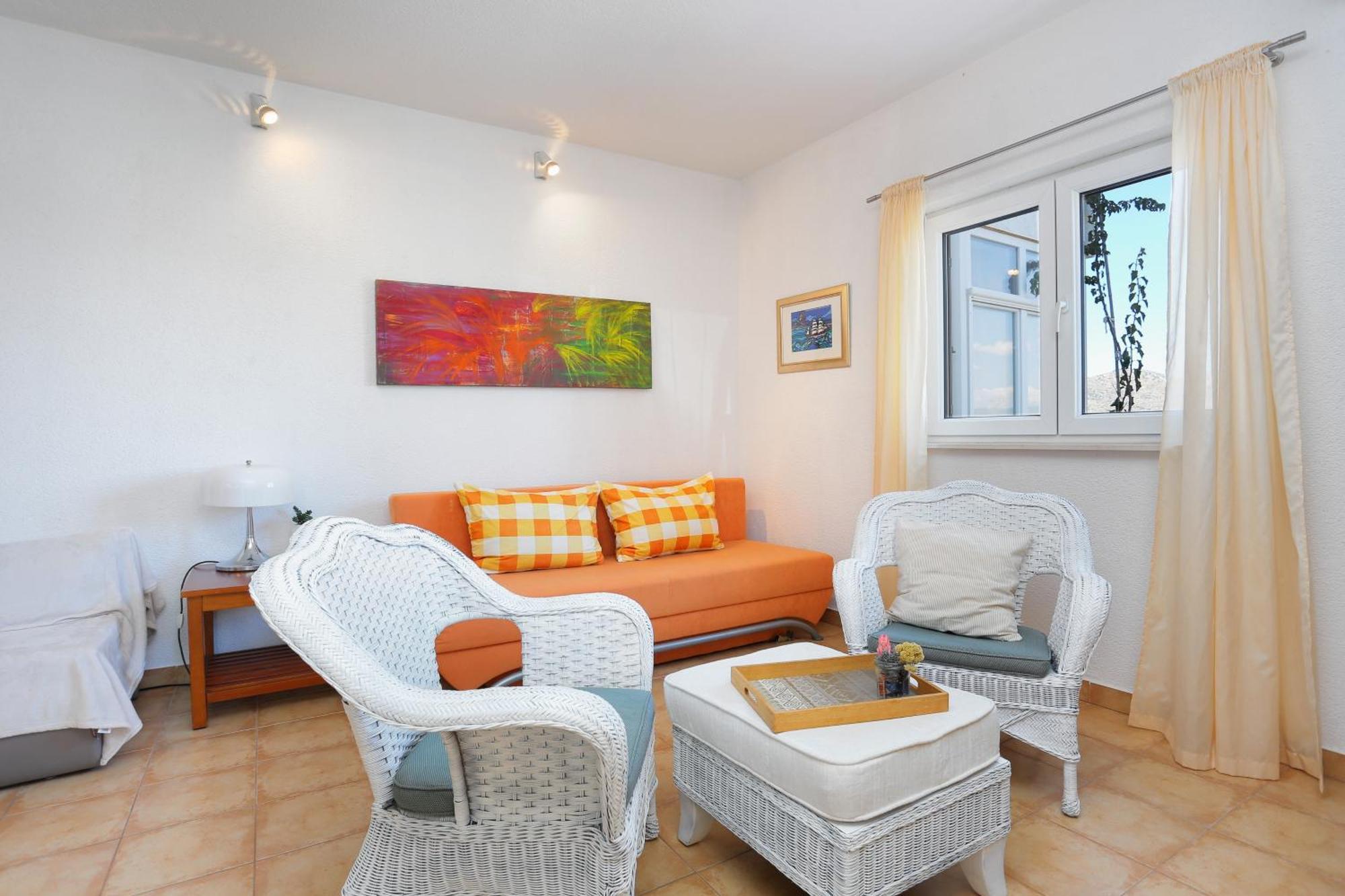 אוקרוג גורניי Apartments By The Sea Okrug Donji, Ciovo - 12502 חדר תמונה