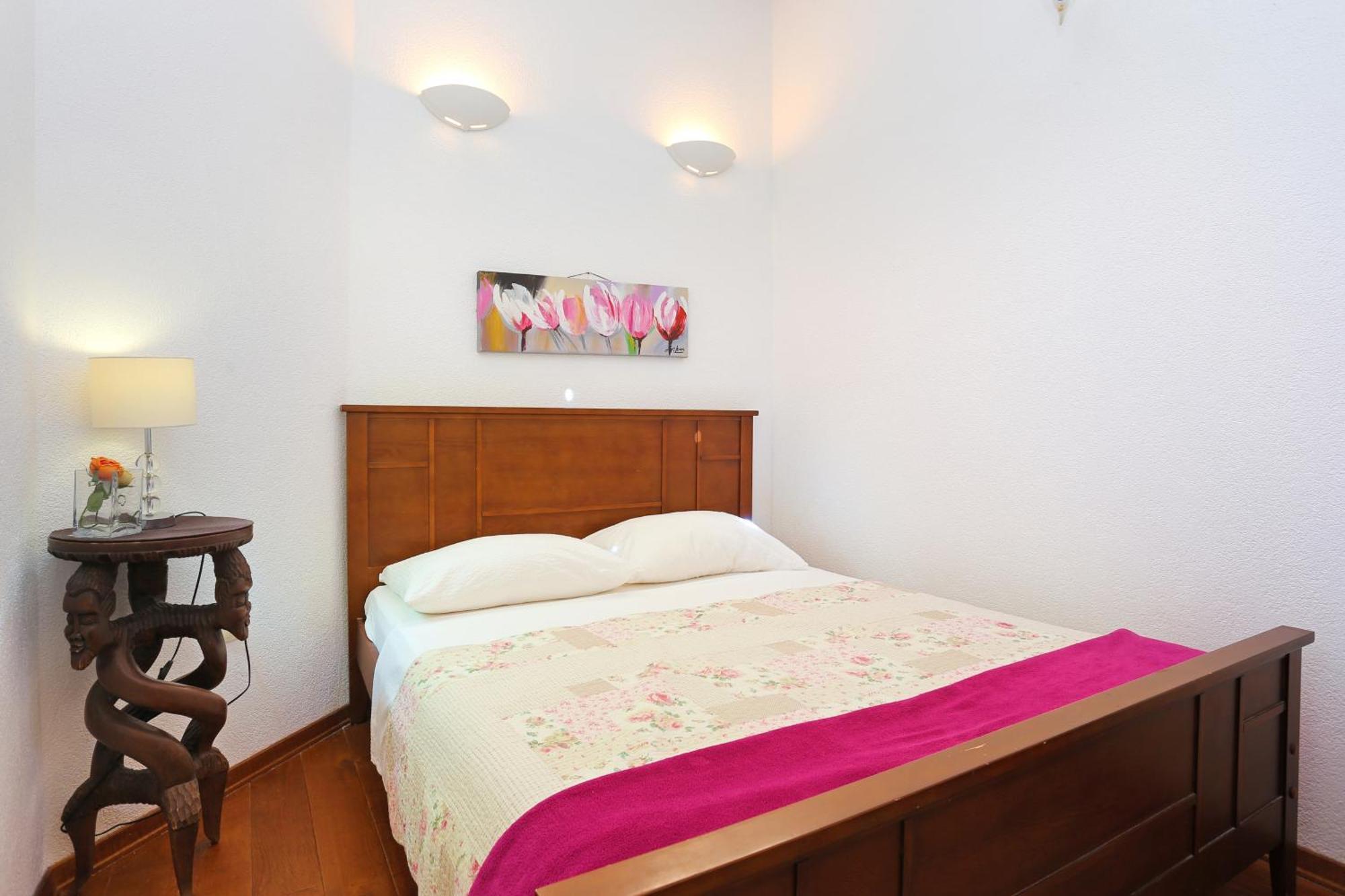 אוקרוג גורניי Apartments By The Sea Okrug Donji, Ciovo - 12502 חדר תמונה